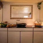 Alexandar Lux Hotel 4*