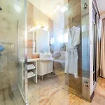 Alexandar Lux Hotel