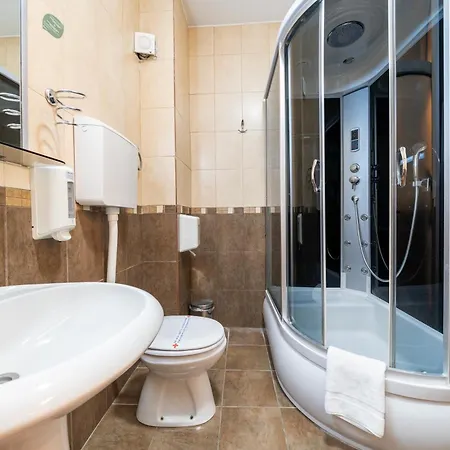 Alexandar Lux Hotel