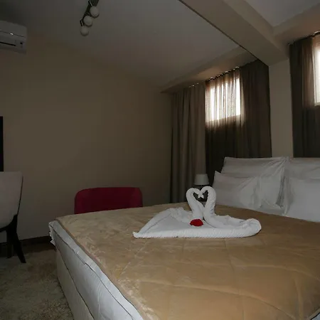 Alexandar Lux 4* Podgorica