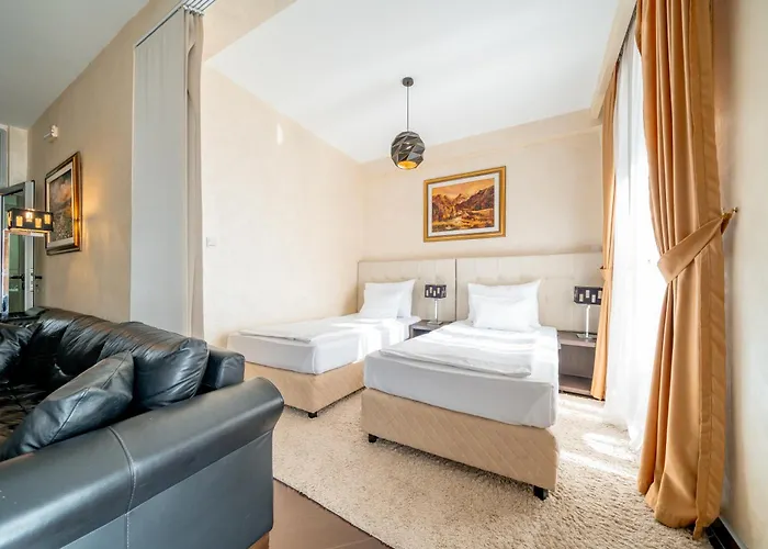 Alexandar Lux Hotell