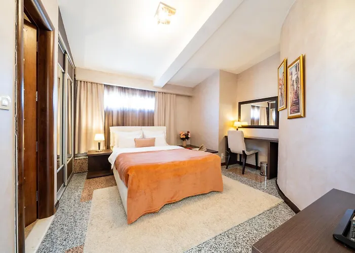 Alexandar Lux Podgorica