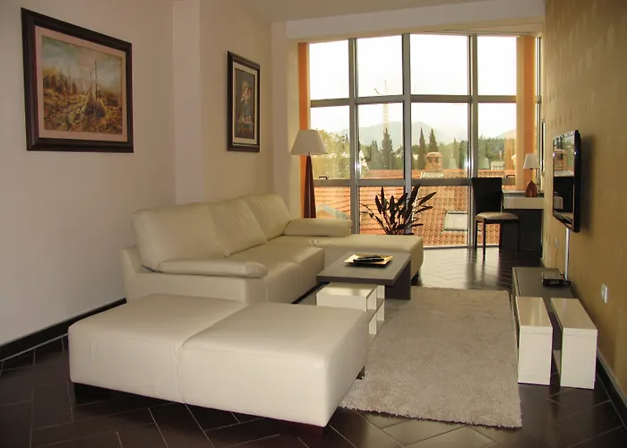 Alexandar Lux Hotell Podgorica