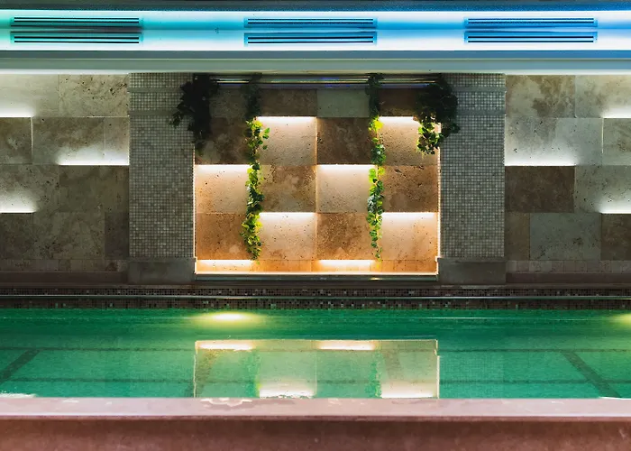 Alexandar Lux 4* Podgorica