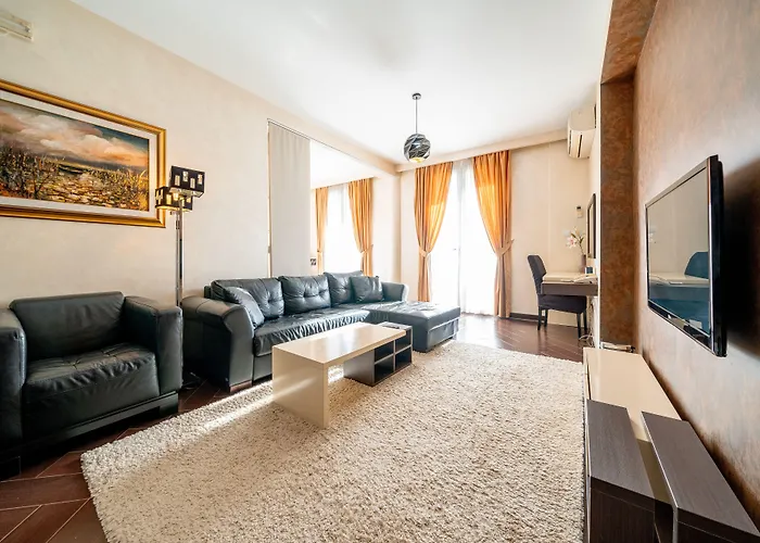 Alexandar Lux 4* Podgorica