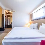 Alexandar Lux 4*