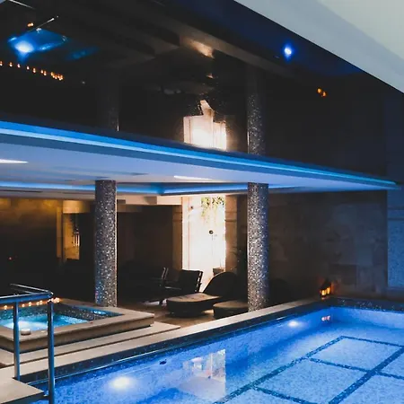 Alexandar Lux Szálloda