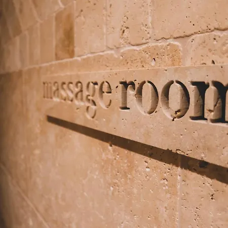 Szálloda Alexandar Lux