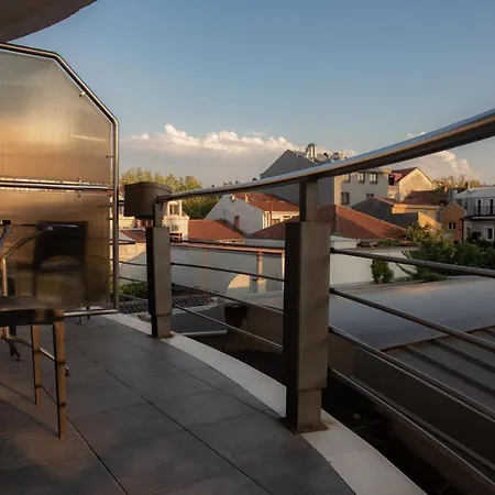 Alexandar Lux Hotel 4*