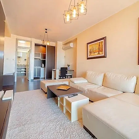 Alexandar Lux Hotel 4*