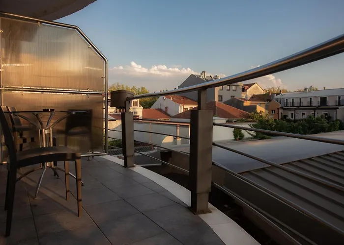 Alexandar Lux Hotel 4*