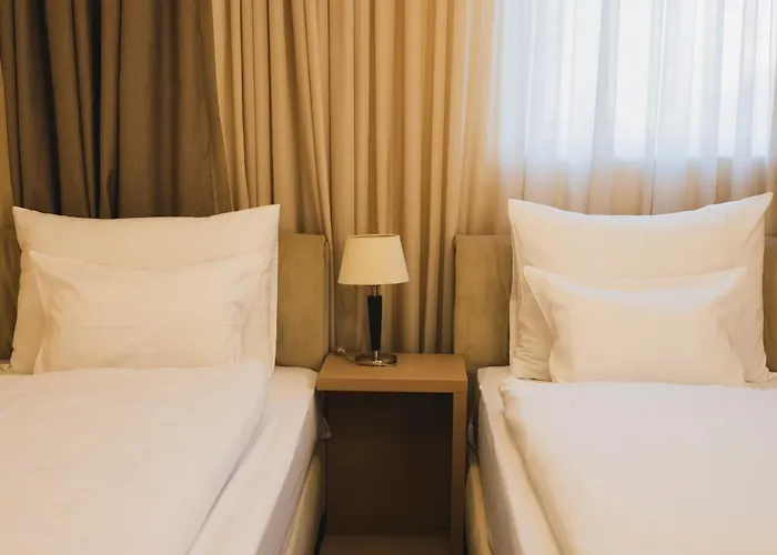 Готель Alexandar Lux 4*