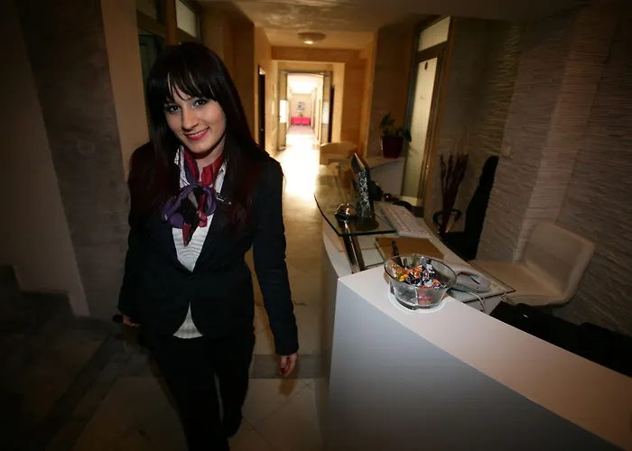 Alexandar Lux Szálloda Podgorica